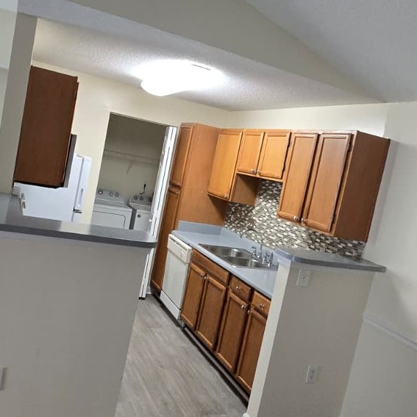 Ph Clt Construction And Clean LLC