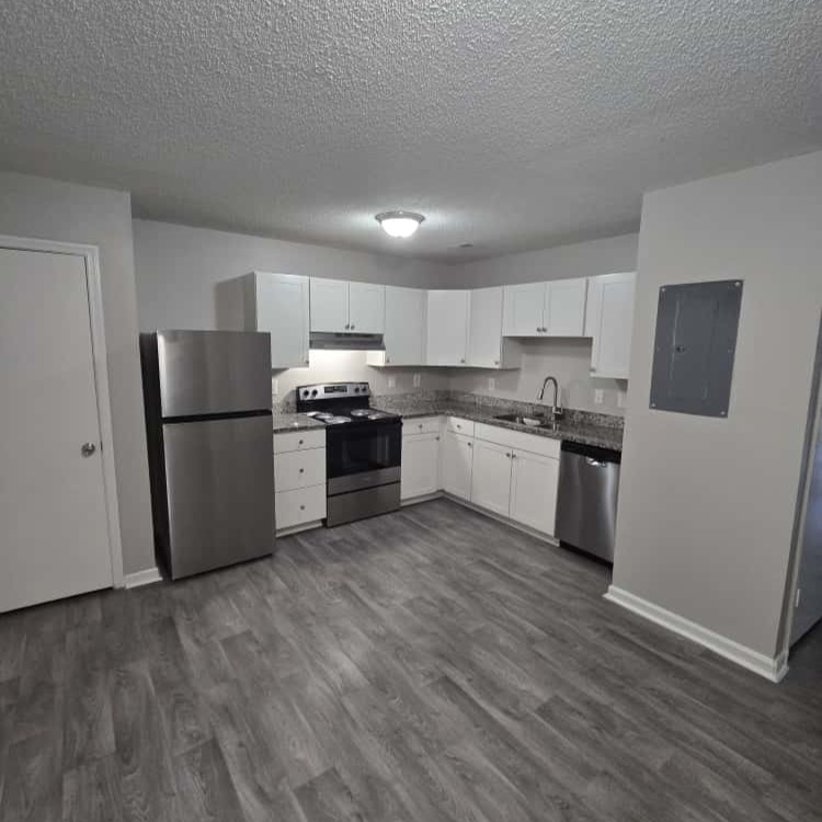 Ph Clt Construction And Clean LLC